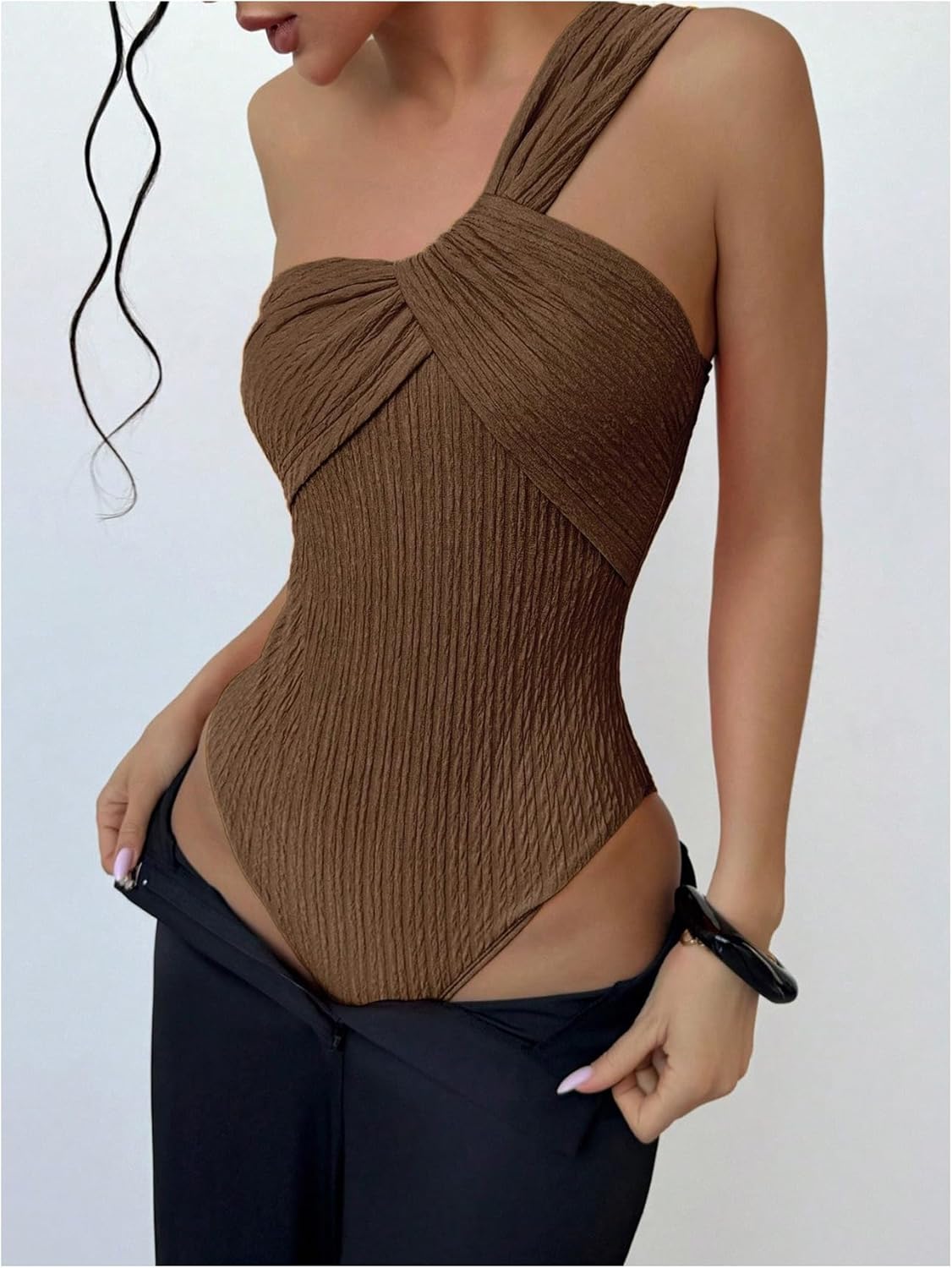 OYOANGLE Women's One Shoulder Going Out Bodysuit Tops Asymmetrical Textured Sleeveless Concert Tank Tops - Image 3