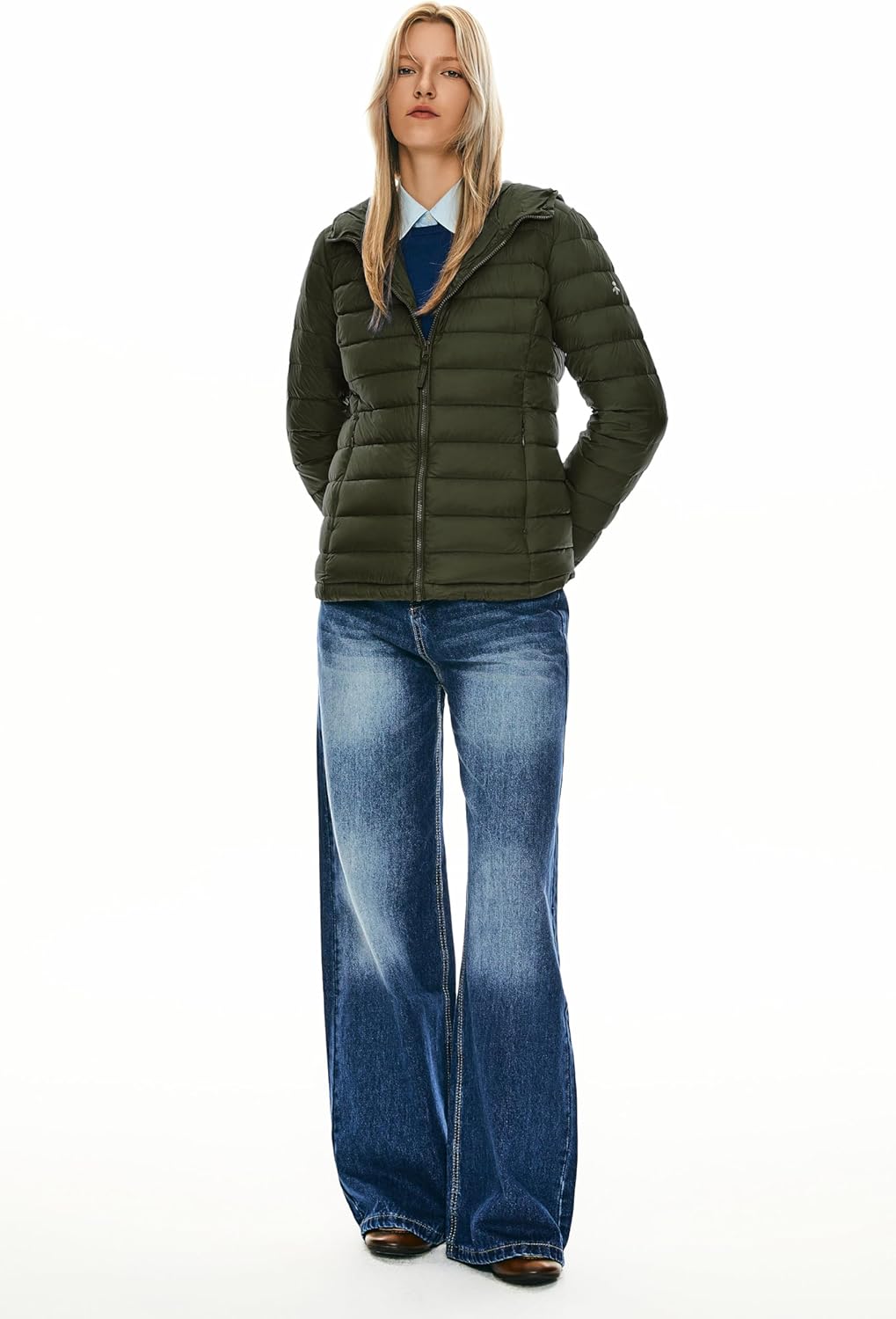 Orolay Women's Packable Down Jacket Hooded Ultra Light Weight Short Spring Puffer Coat with Pockets - Image 4