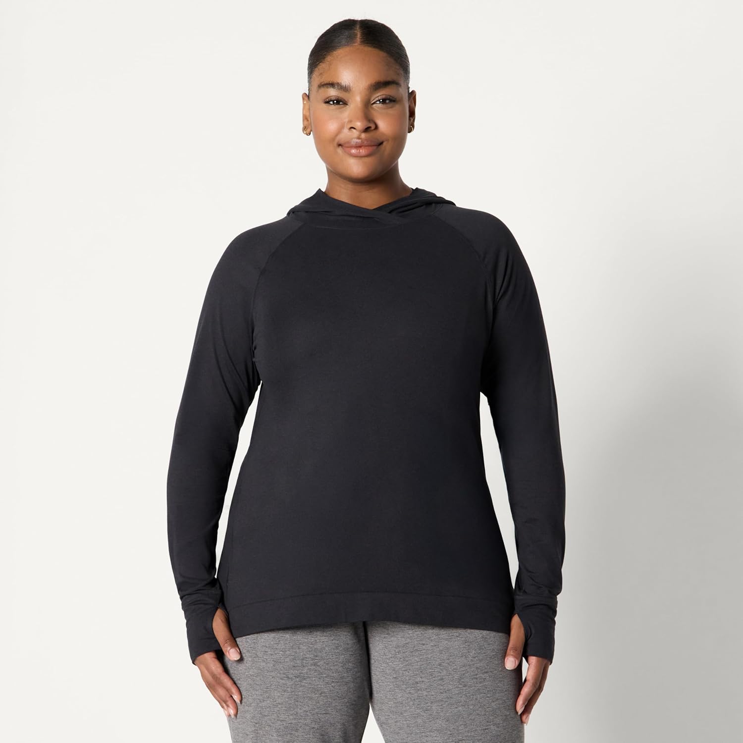 Amazon Essentials Women's Athletic Soft Performance Lightweight Long Sleeve Pullover Hoodie Workout Top - Image 6