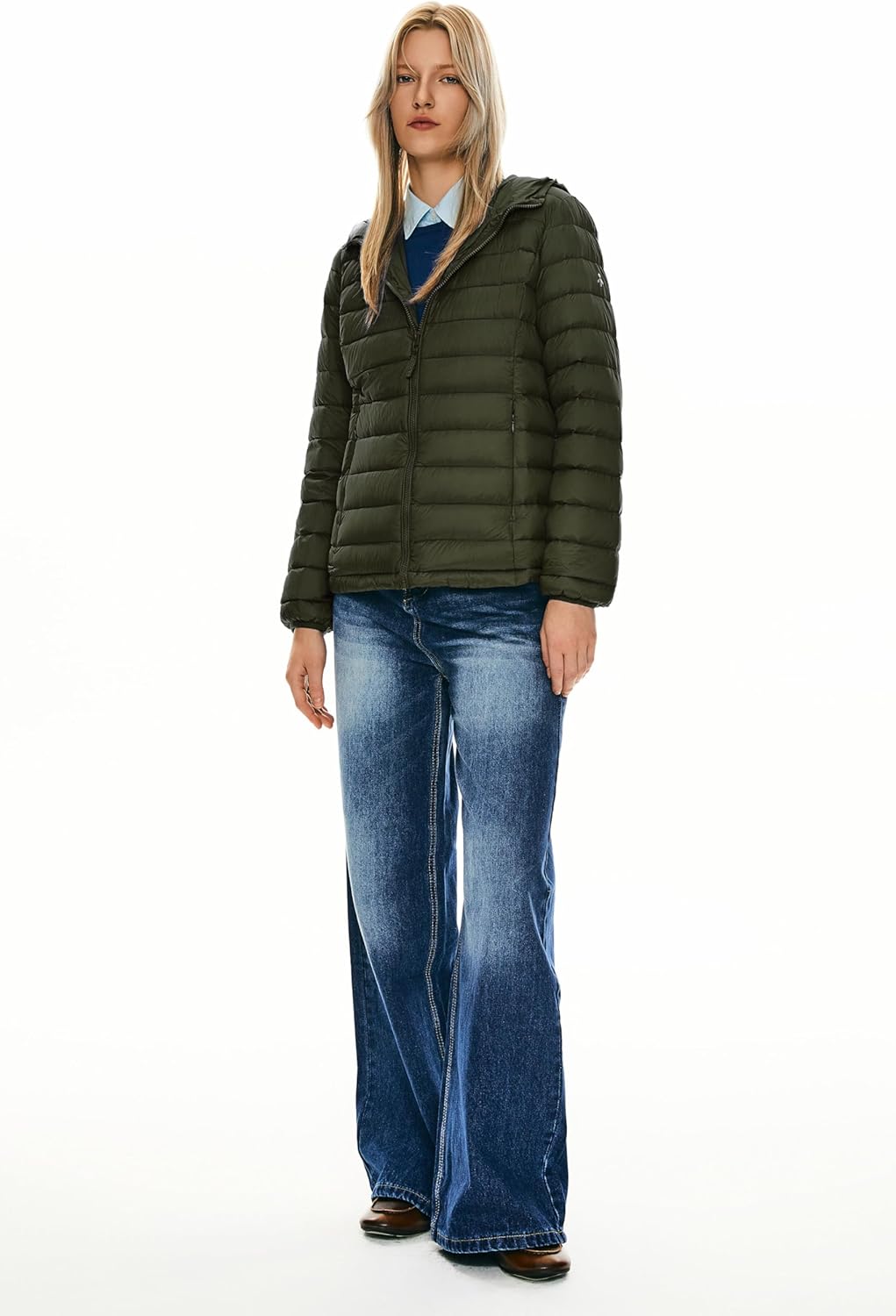 Orolay Women's Packable Down Jacket Hooded Ultra Light Weight Short Spring Puffer Coat with Pockets - Image 5