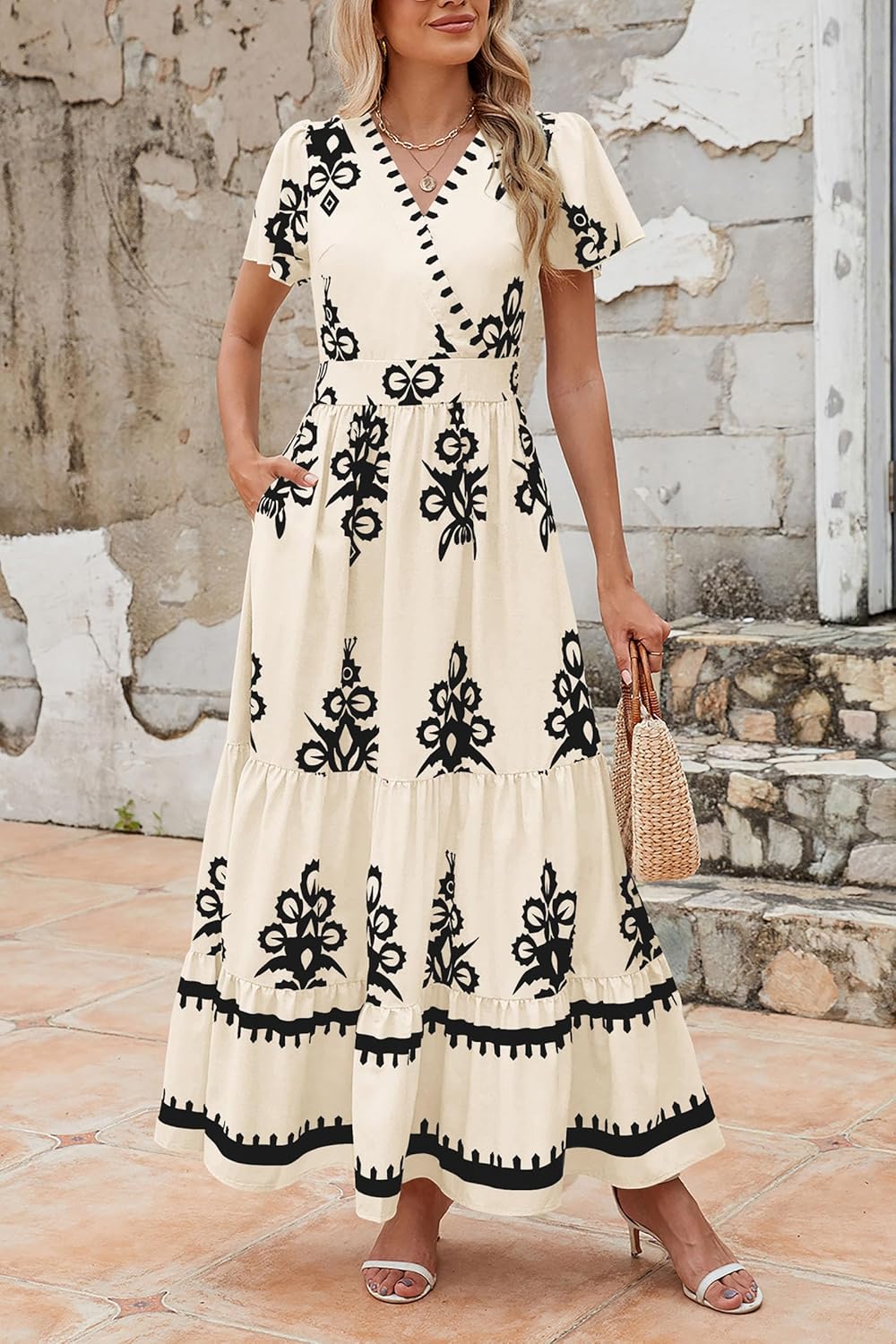 PRETTYGARDEN Womens 2026 Summer Casual V Neck Boho Maxi Dress Flowy Aline Bell Sleeve Tiered Floral Dresses with Pocket - Image 3