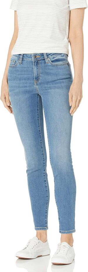 Amazon Essentials Women’s Mid...