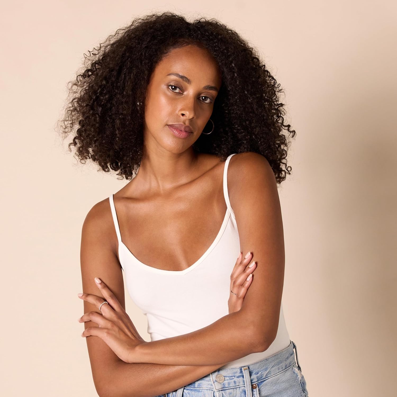 Amazon Essentials Women's Slim-Fit V-Neck Cami, Pack of 4 - Image 4