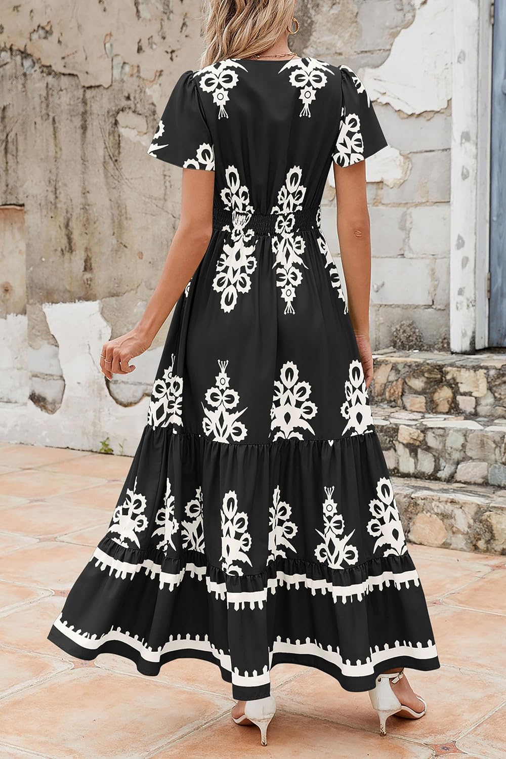 PRETTYGARDEN Womens 2026 Summer Casual V Neck Boho Maxi Dress Flowy Aline Bell Sleeve Tiered Floral Dresses with Pocket - Image 2